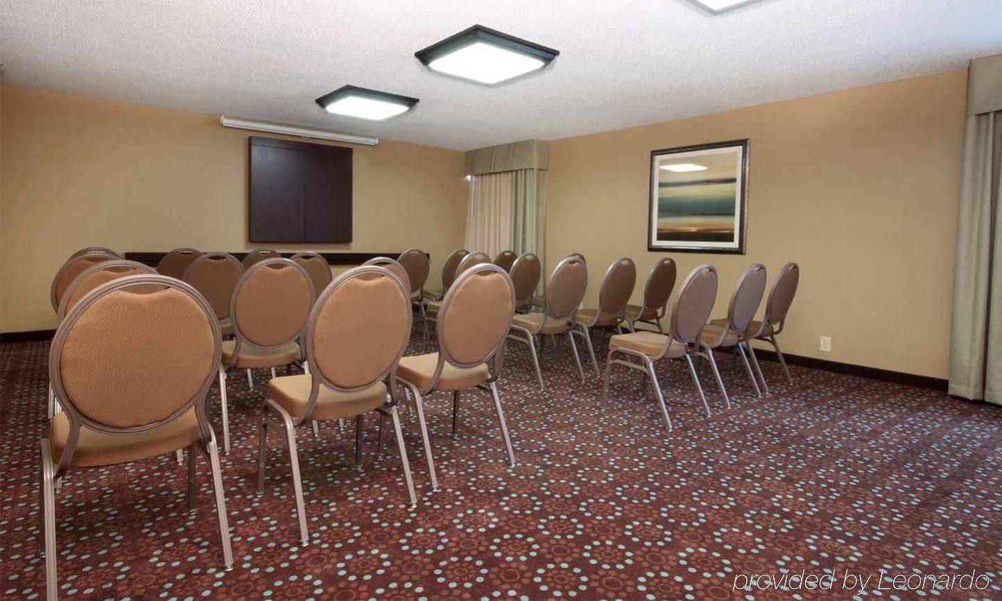 Hampton Columbus/dublin Hotel 3*
